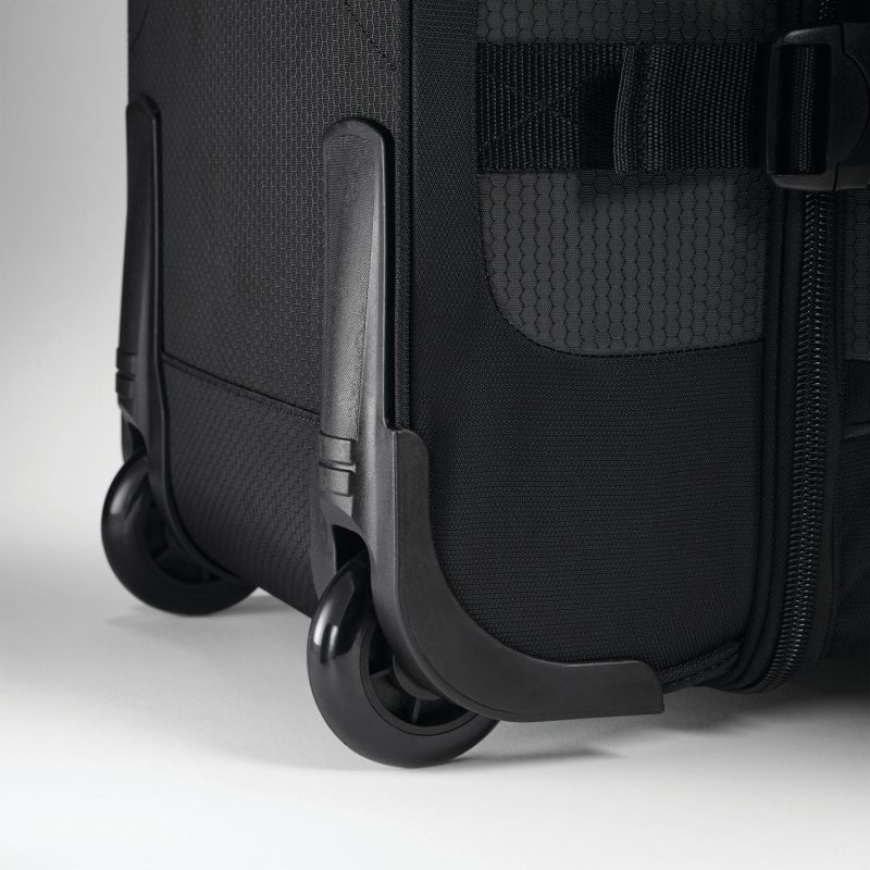 High Sierra Fairlead 22" Drop Bottom Wheeled Duffel - Mercury-Black - 5